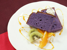 紫いものシフォンケーキ