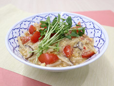 トマト入り酸辣湯麺